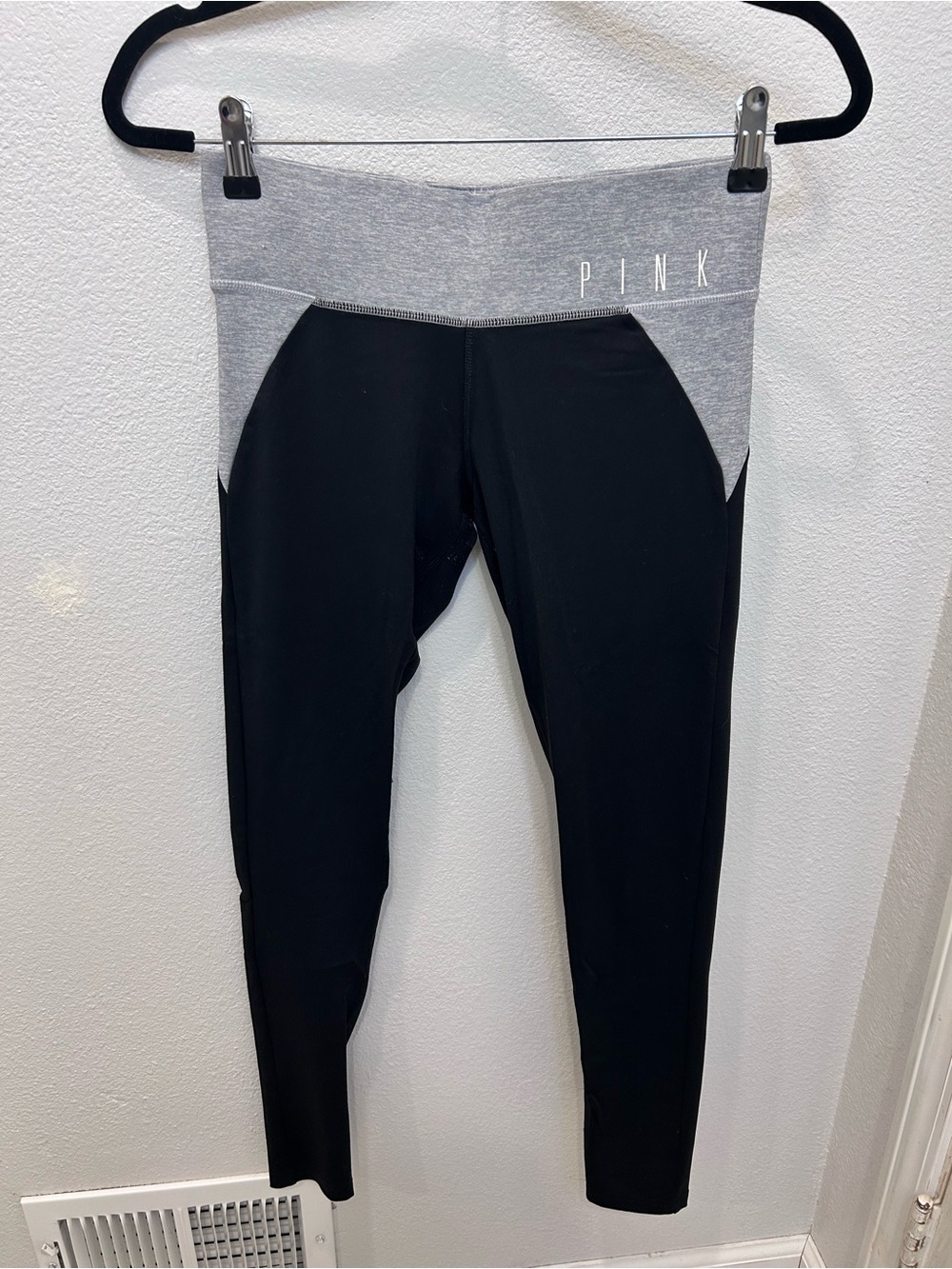 Victoria's Secret PINK Ultimate Leggings